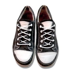 Finn Comfort Soho Sneaker Black & White Orig $350